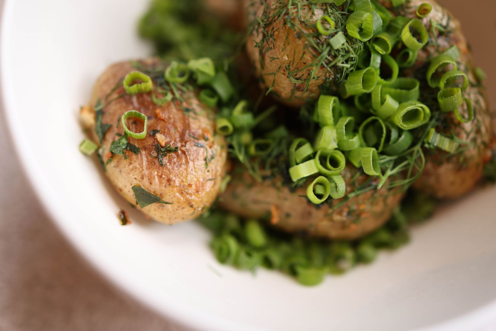 Russet Potatoes and Onions in Oven: Crispy, Flavorful Baking Tips