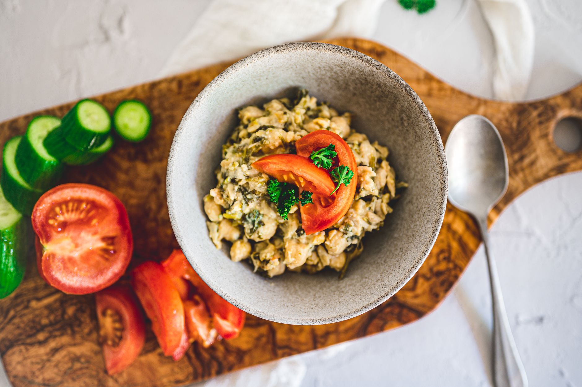 Tandoori Chickpea Salad: Bold Flavors for Fresh & Healthy Lunch