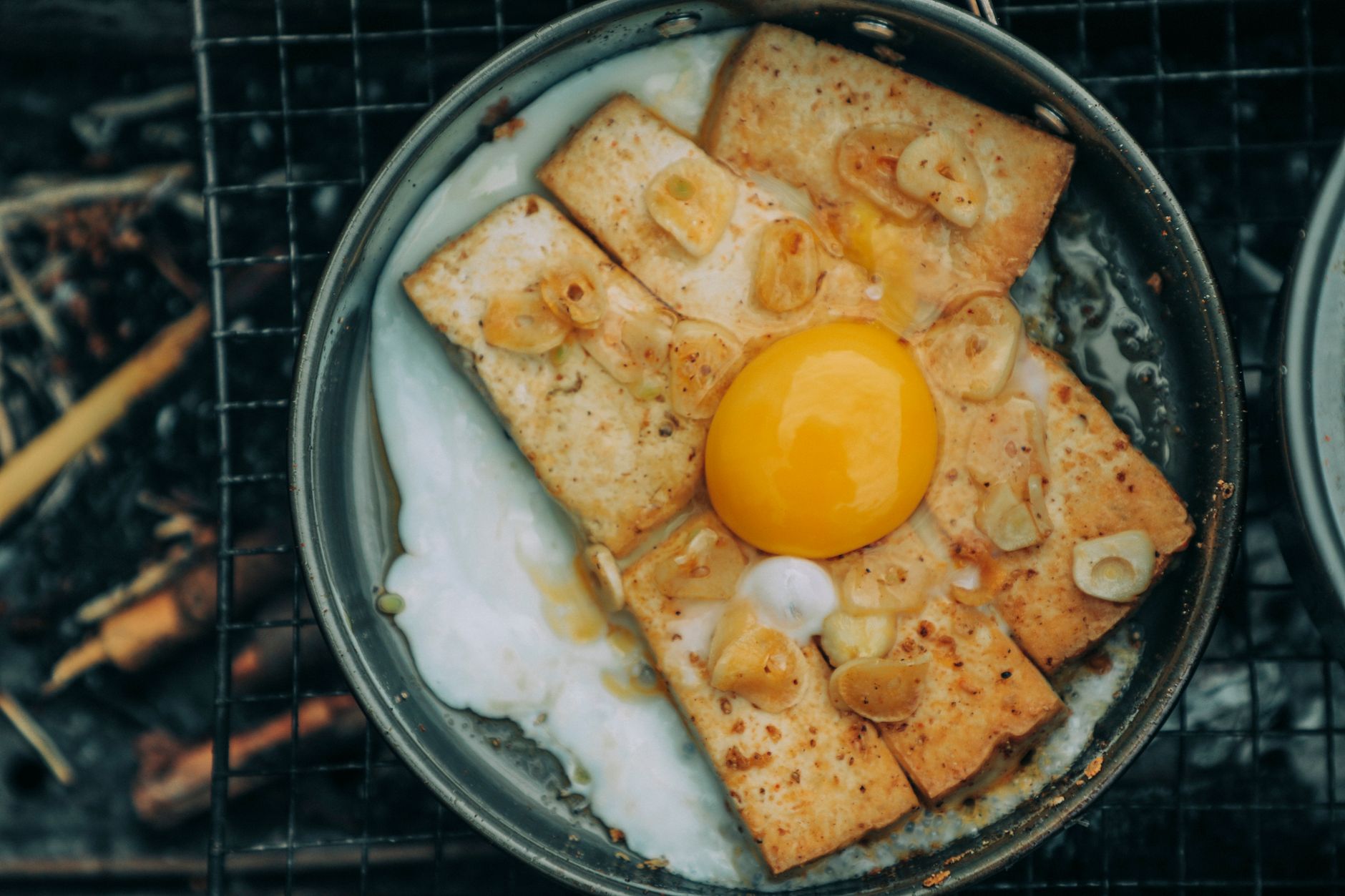 Weber Deluxe Grilling Pan Recipes: Elevate Flavor & Master Technique