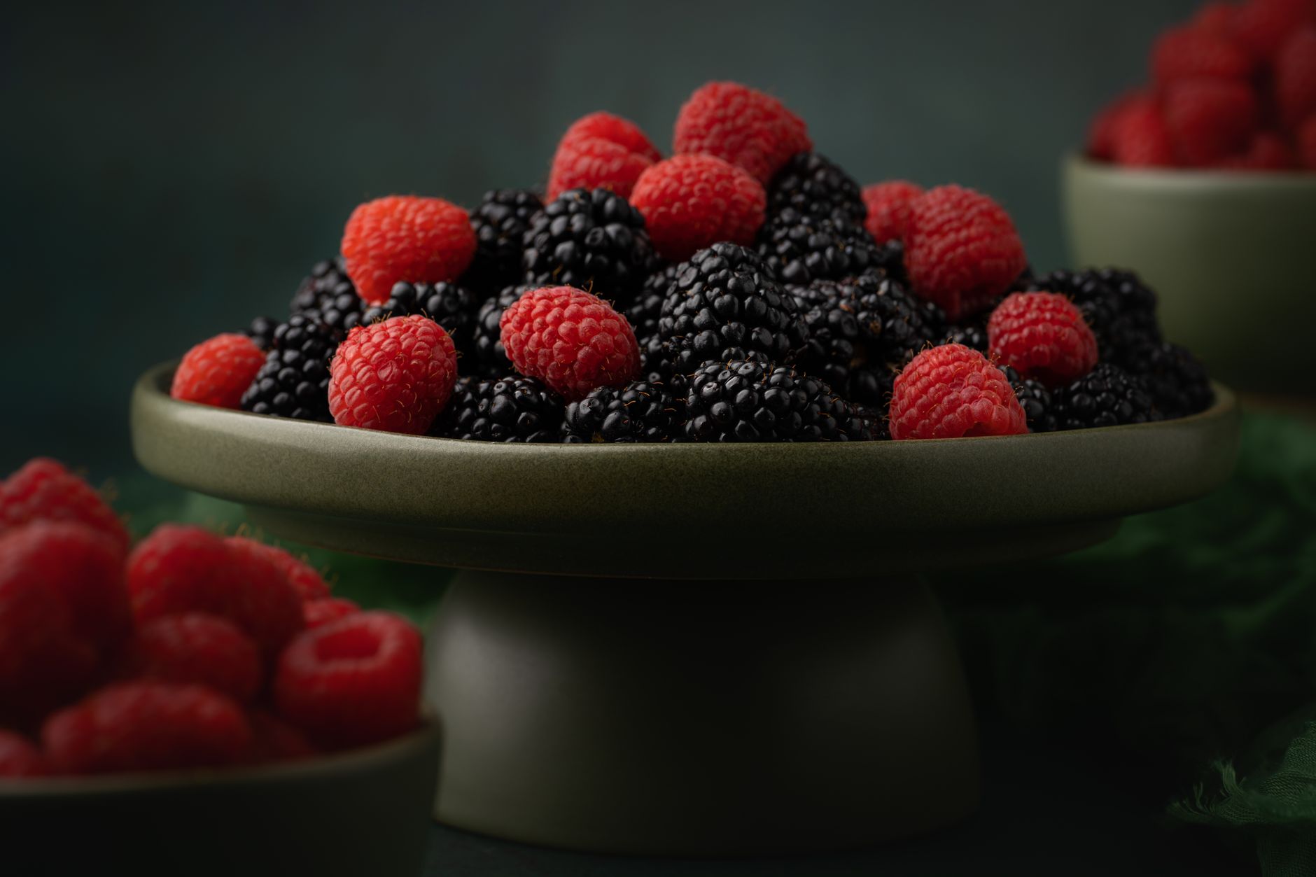 Blackberry Raspberry Pie: A Flavorful Berry Dessert