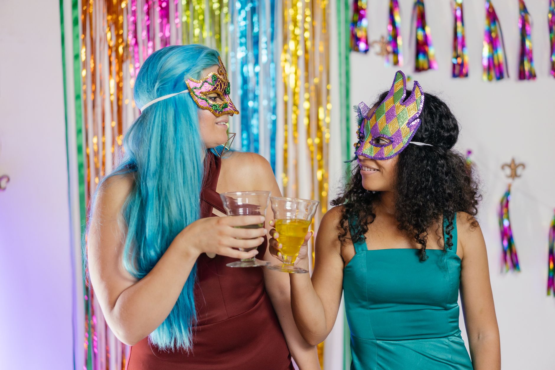 Team Colors Cocktail Pouches: Bold, Boozy, and Perfect for Tailgates