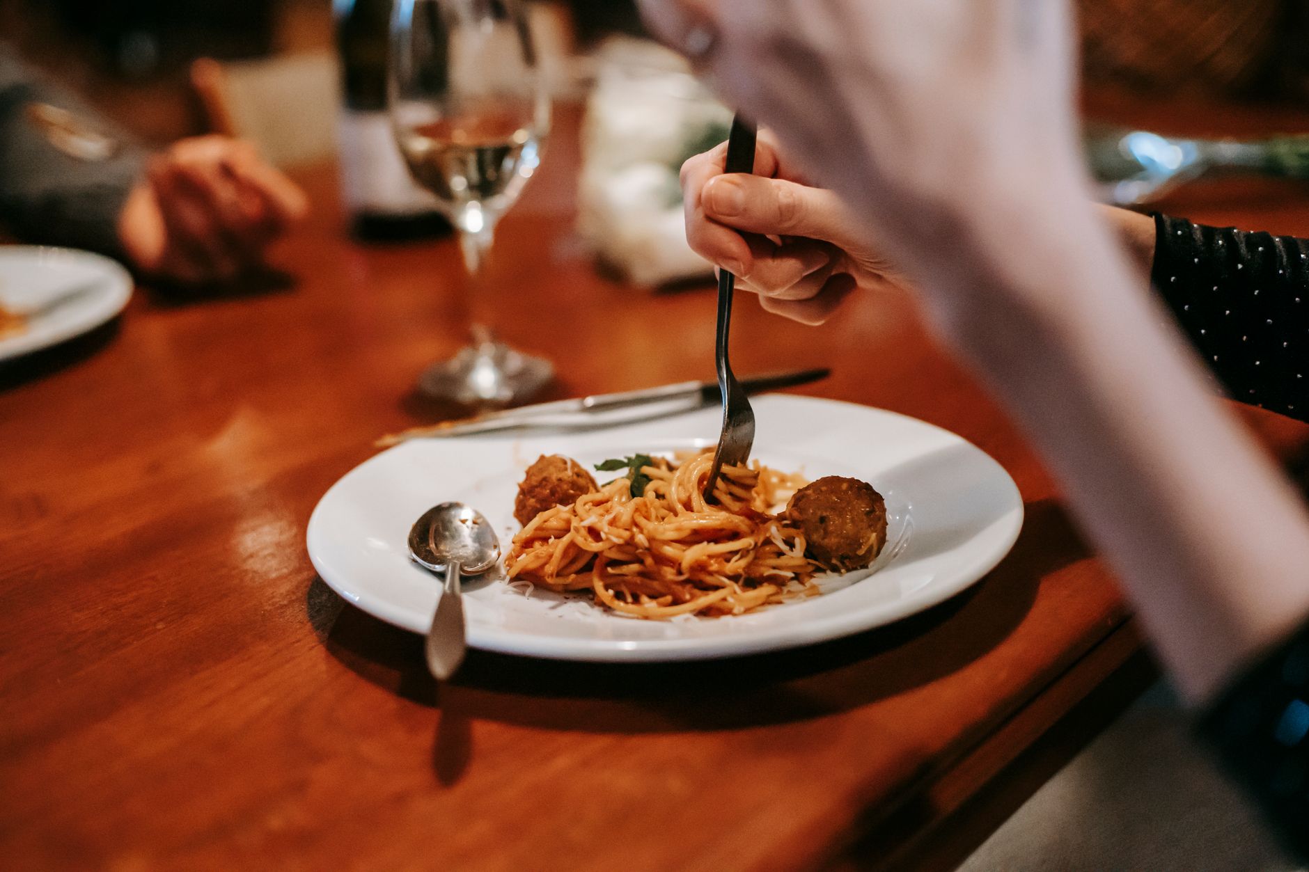 20-Minute Instant Pot Spaghetti with Sausage Meatballs