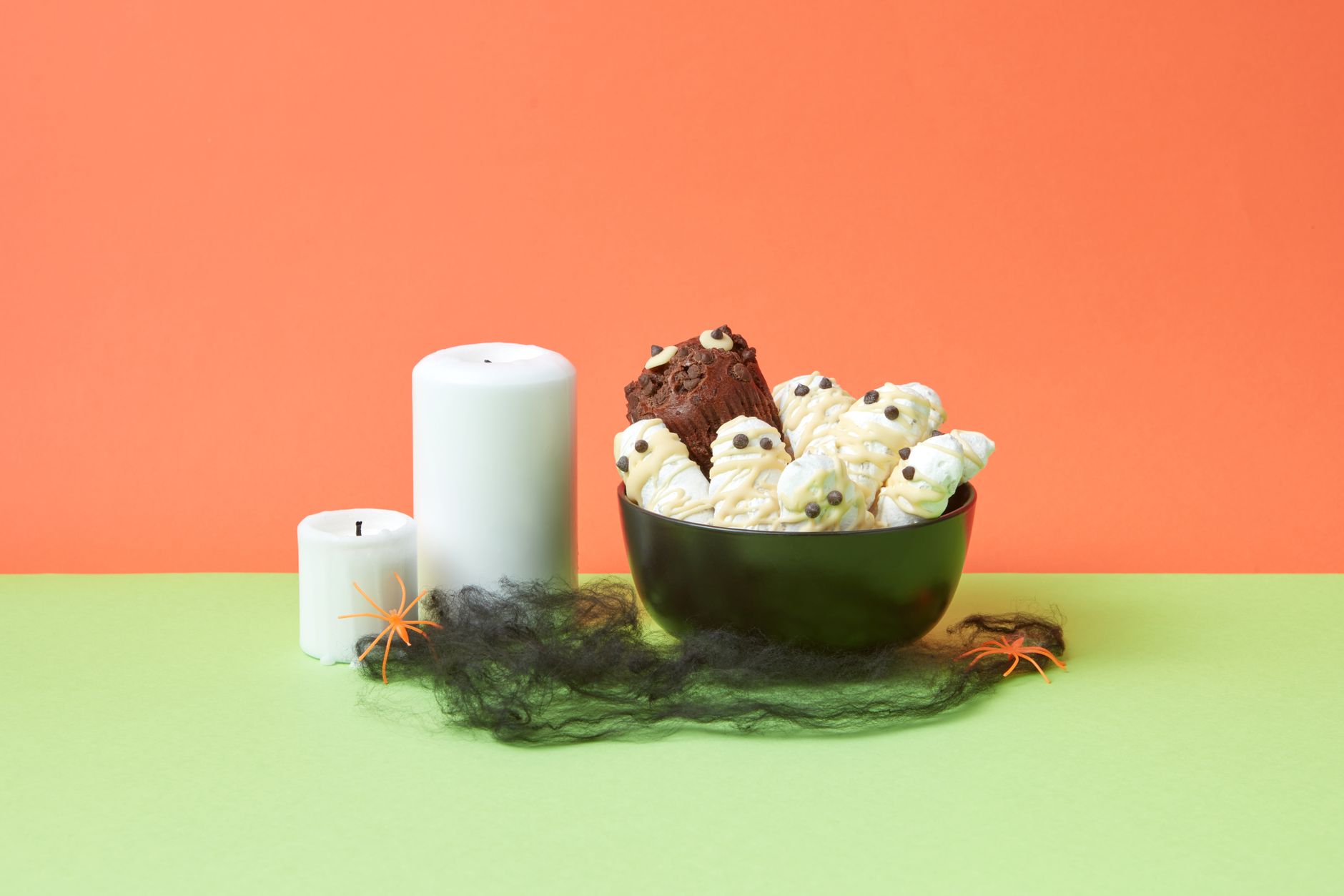 Chocolate Cupcakes with Burnt Orange Marshmallows