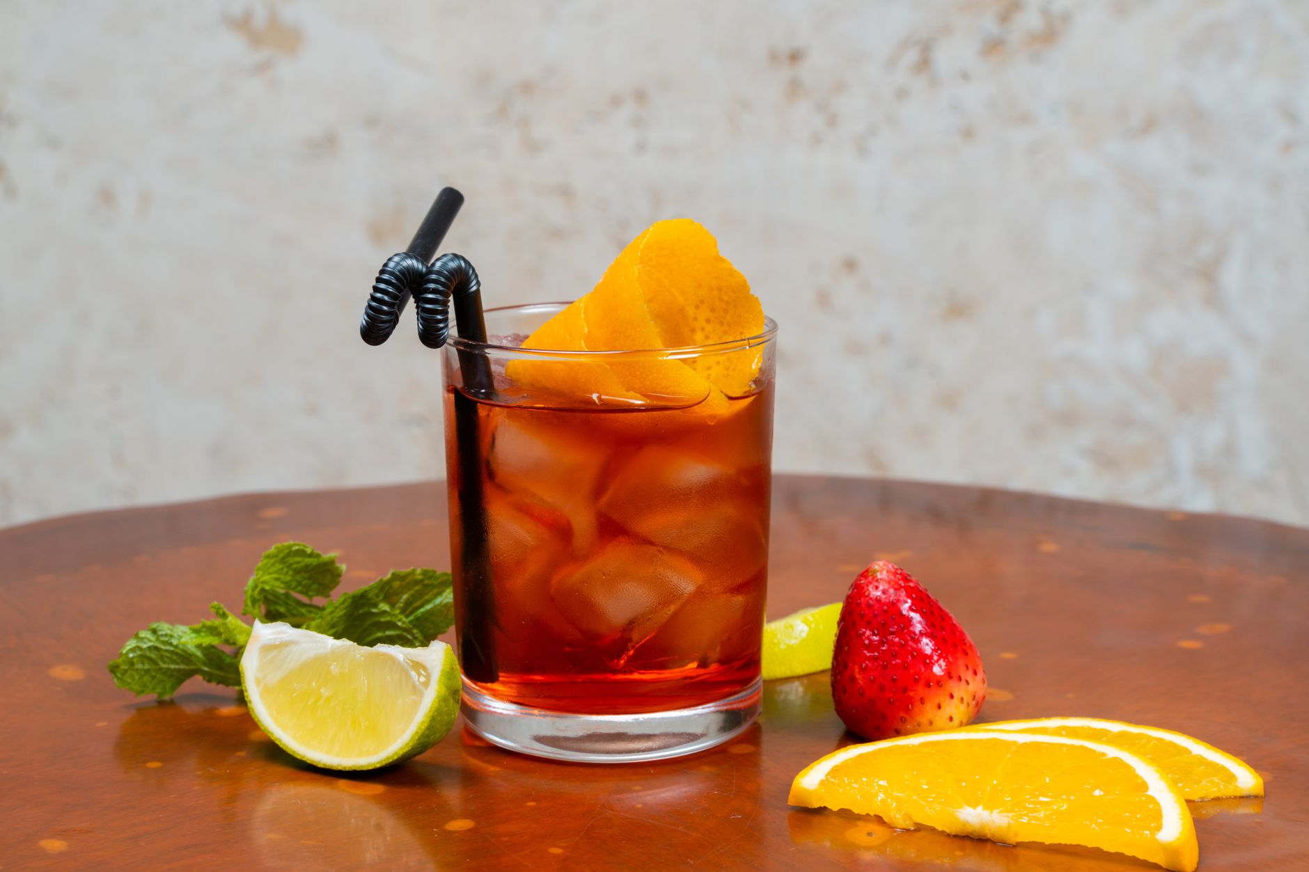 Strawberries in Orange Juice: A Refreshing Dessert Delight