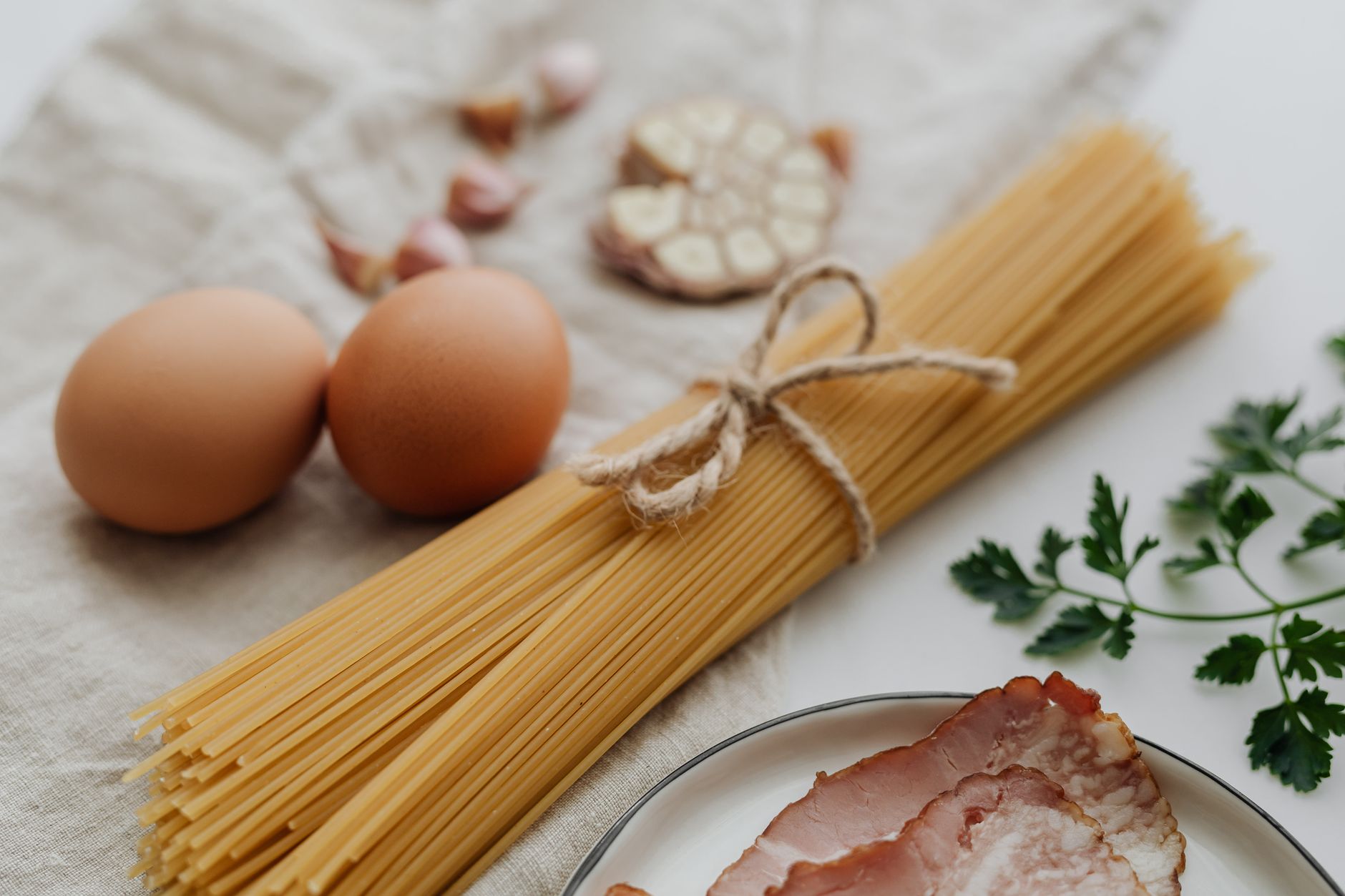 Warm Bacon and Shallot Vinaigrette Recipe for Cozy Winter Meals