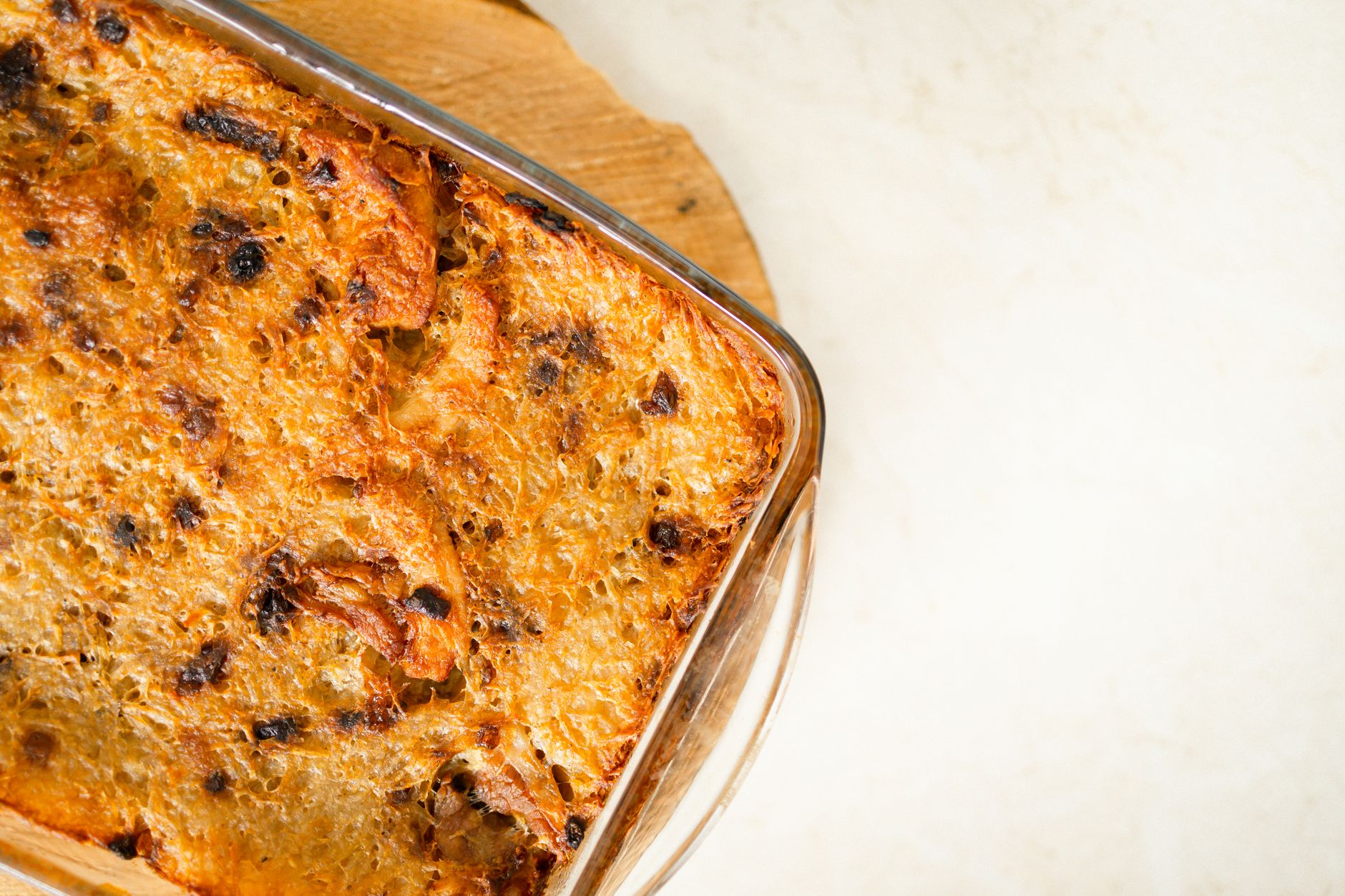 Chocolate Cherry Bread Pudding: A Decadent Dessert Recipe