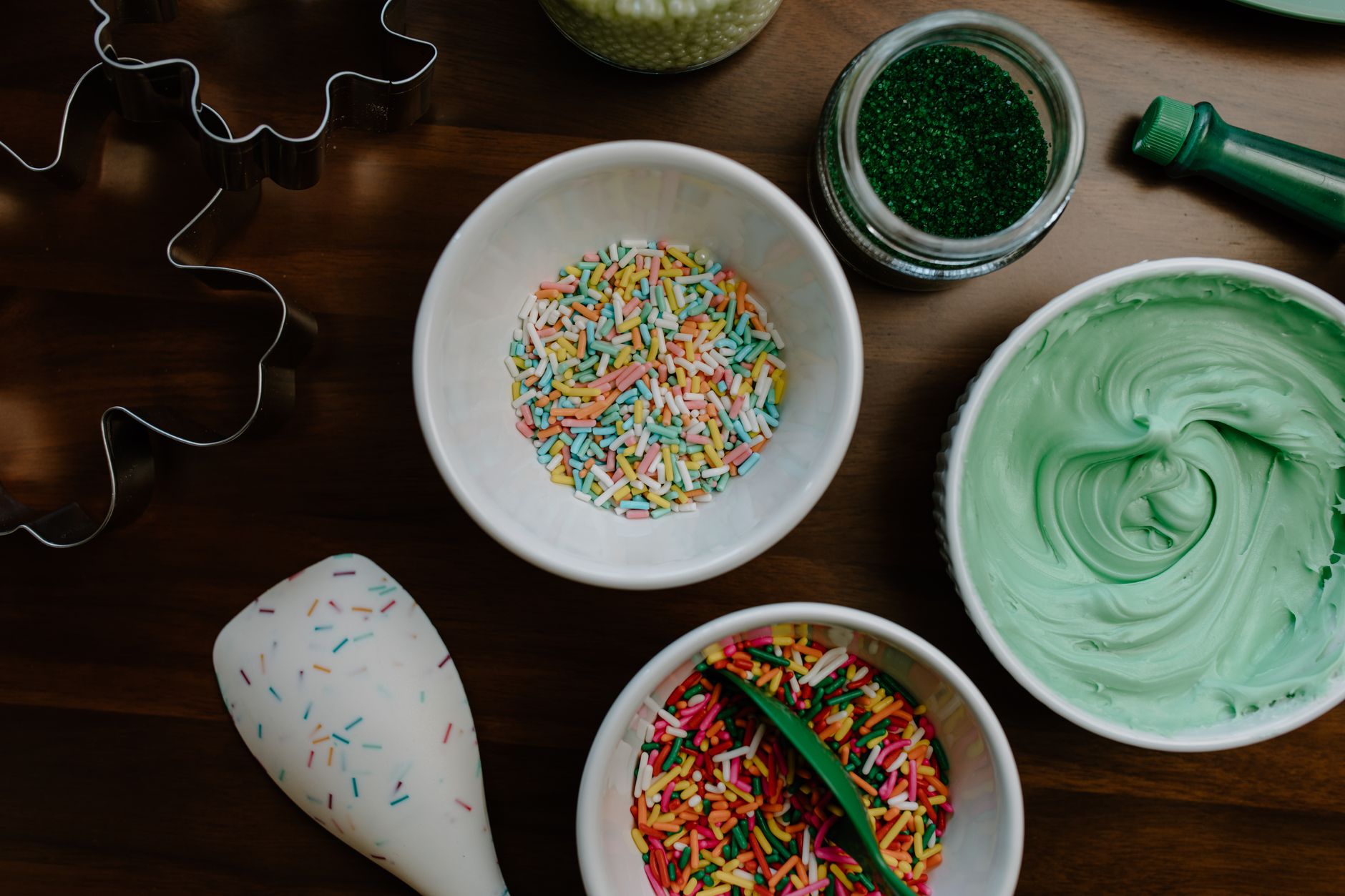 Ice Cream Ball Fondue: A Decadent Dessert Delight