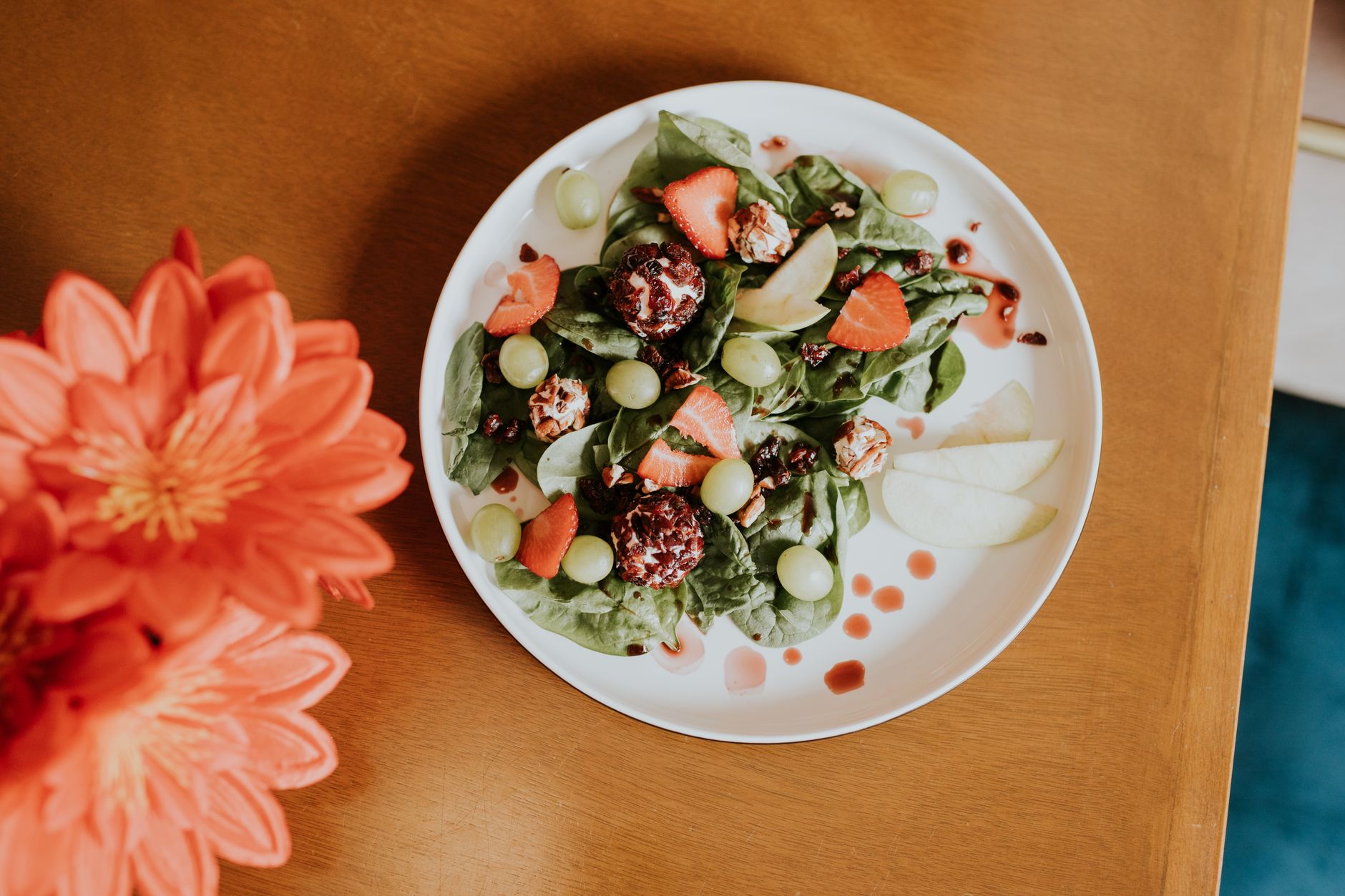 Mustard Shallot Vinaigrette: A Classic French Dressing