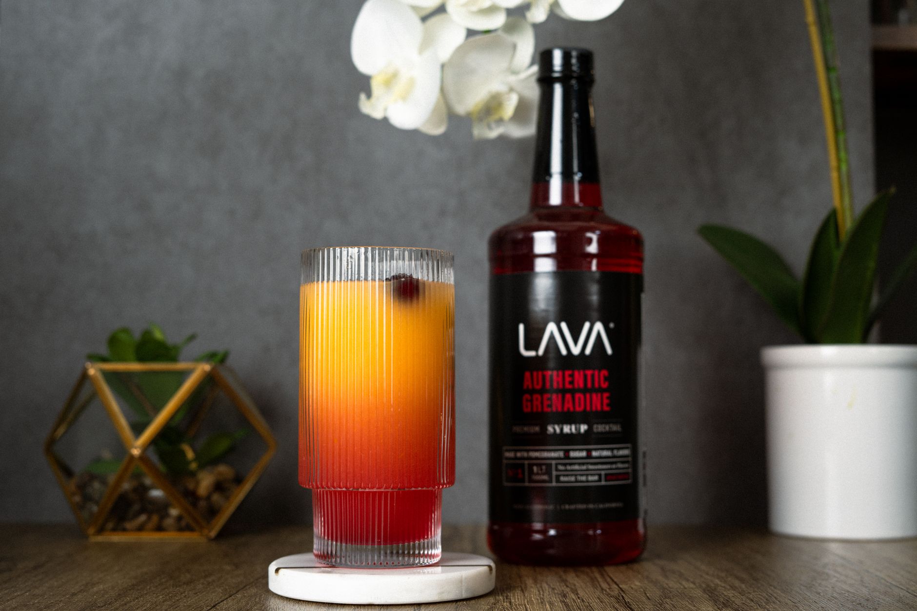 Tequila Sunrise: How to Make the Classic Layered Cocktail
