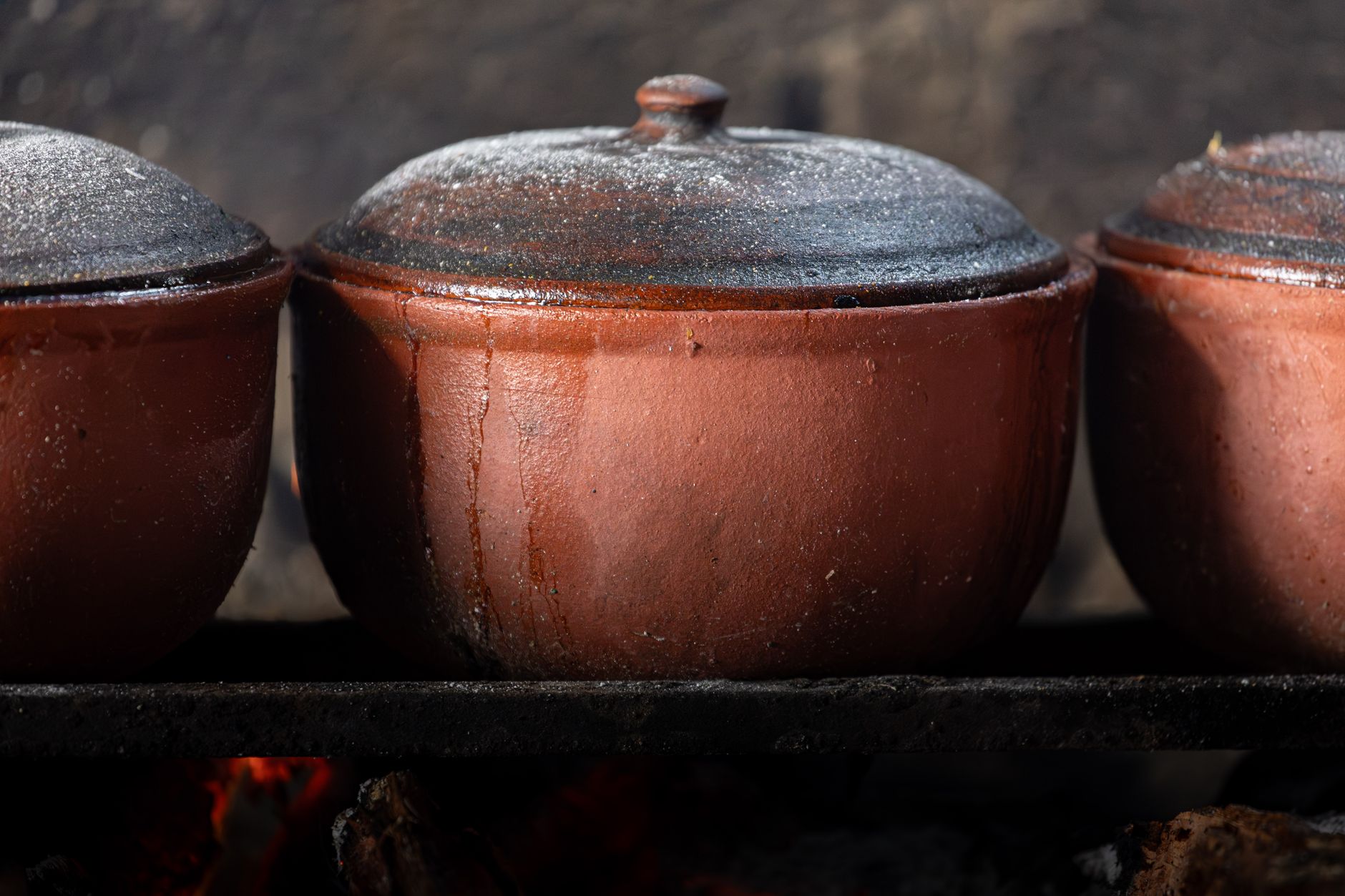 Thracian Clay Pot Recipe: A Rustic Dinner Delight