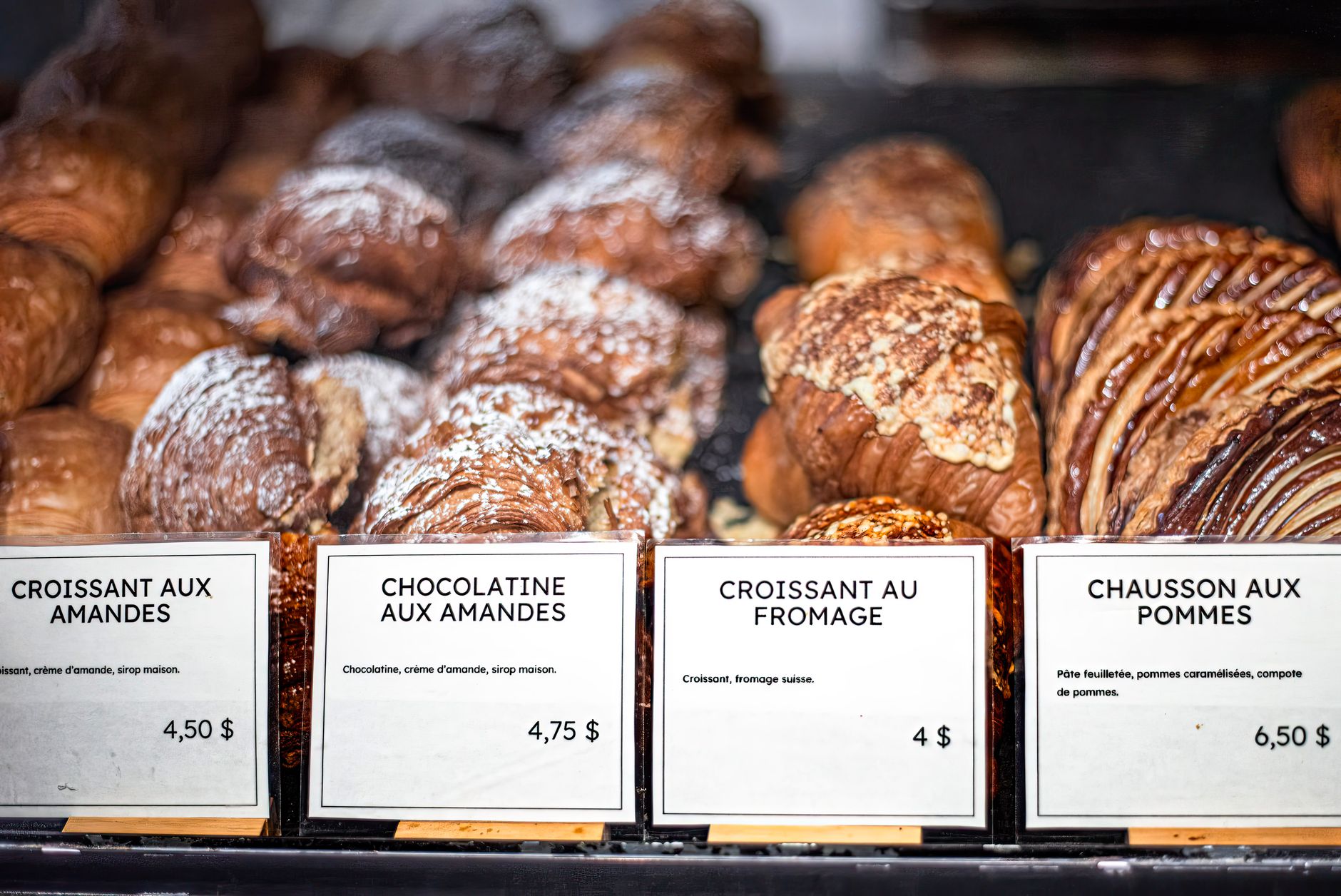 Almond Croissant Monkey Bread: Irresistibly Nutty & Golden Dessert