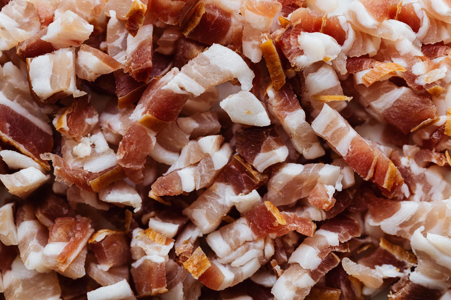 Bacon Swiss Relish: A Crispy, Creamy Snack Favorite
