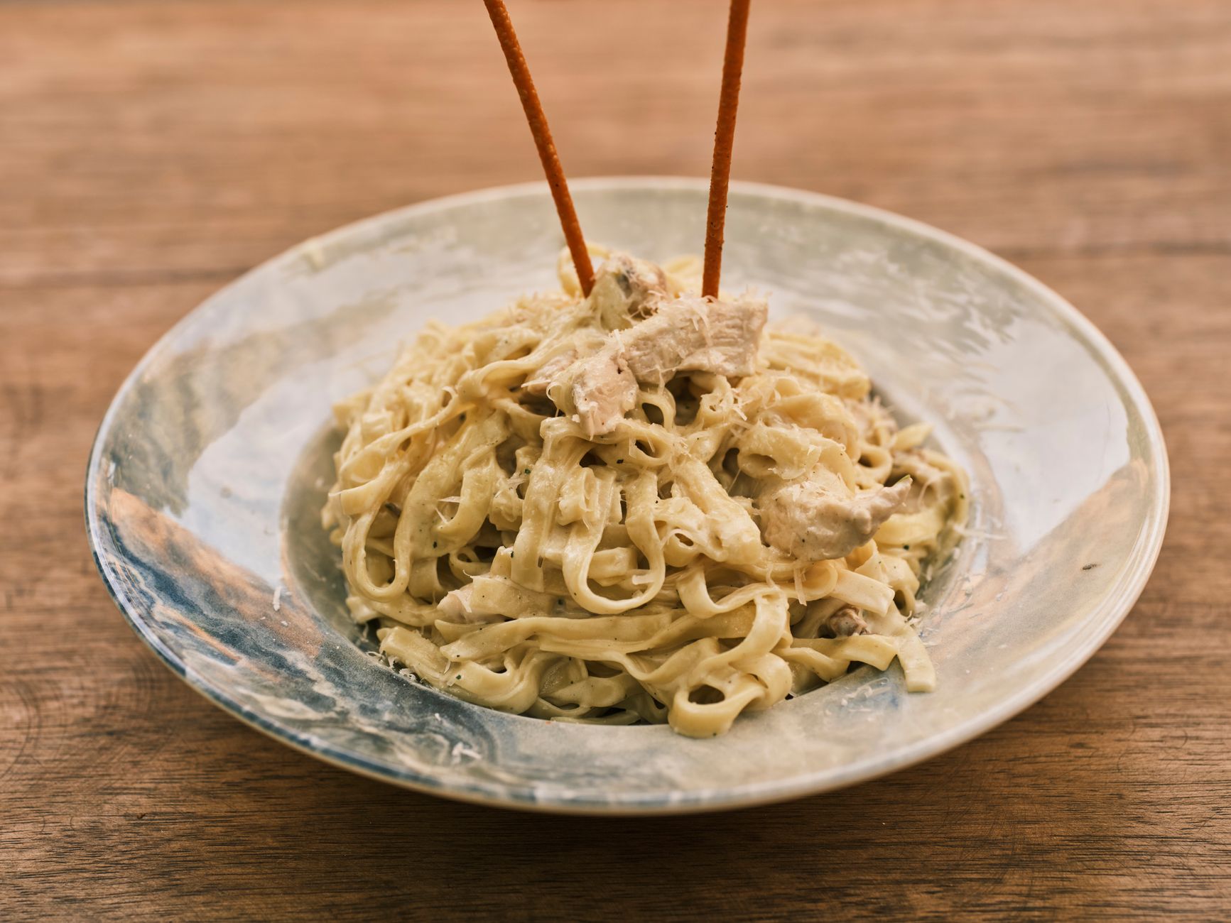 Chicken Fettuccine Alfredo: Creamy Italian Comfort in 30 Minutes