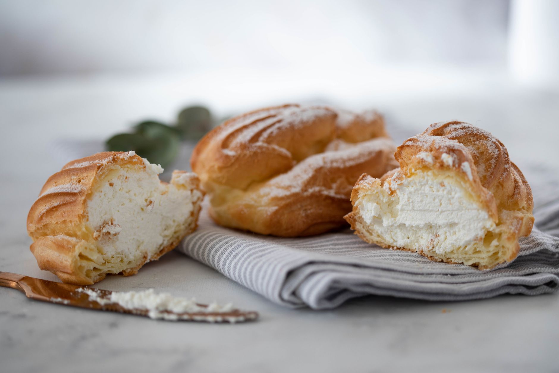 Classic Cream Puffs with Chocolate Sauce
