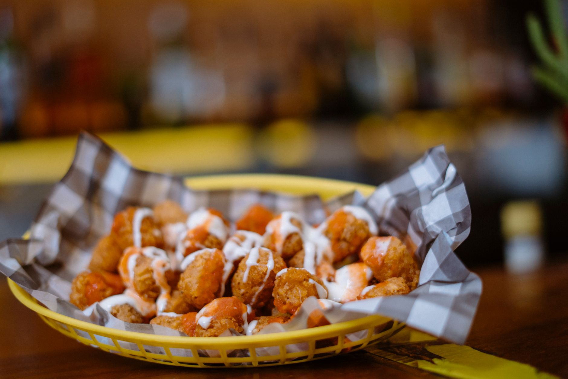 Hot Potato Chips with Blue Cheese Sauce