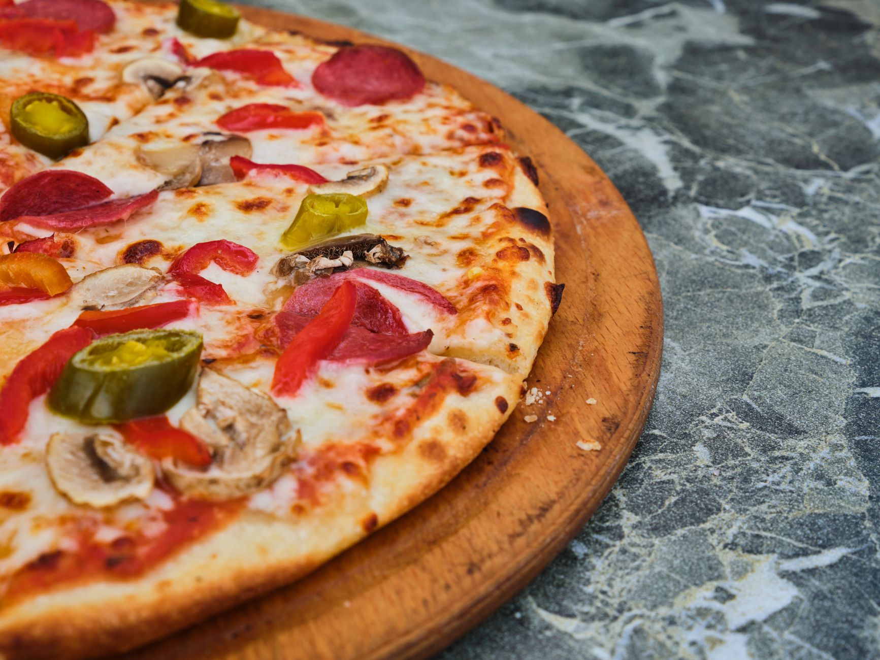 Jalapeno Cheese Bread: A Spicy, Cheesy Snack Delight