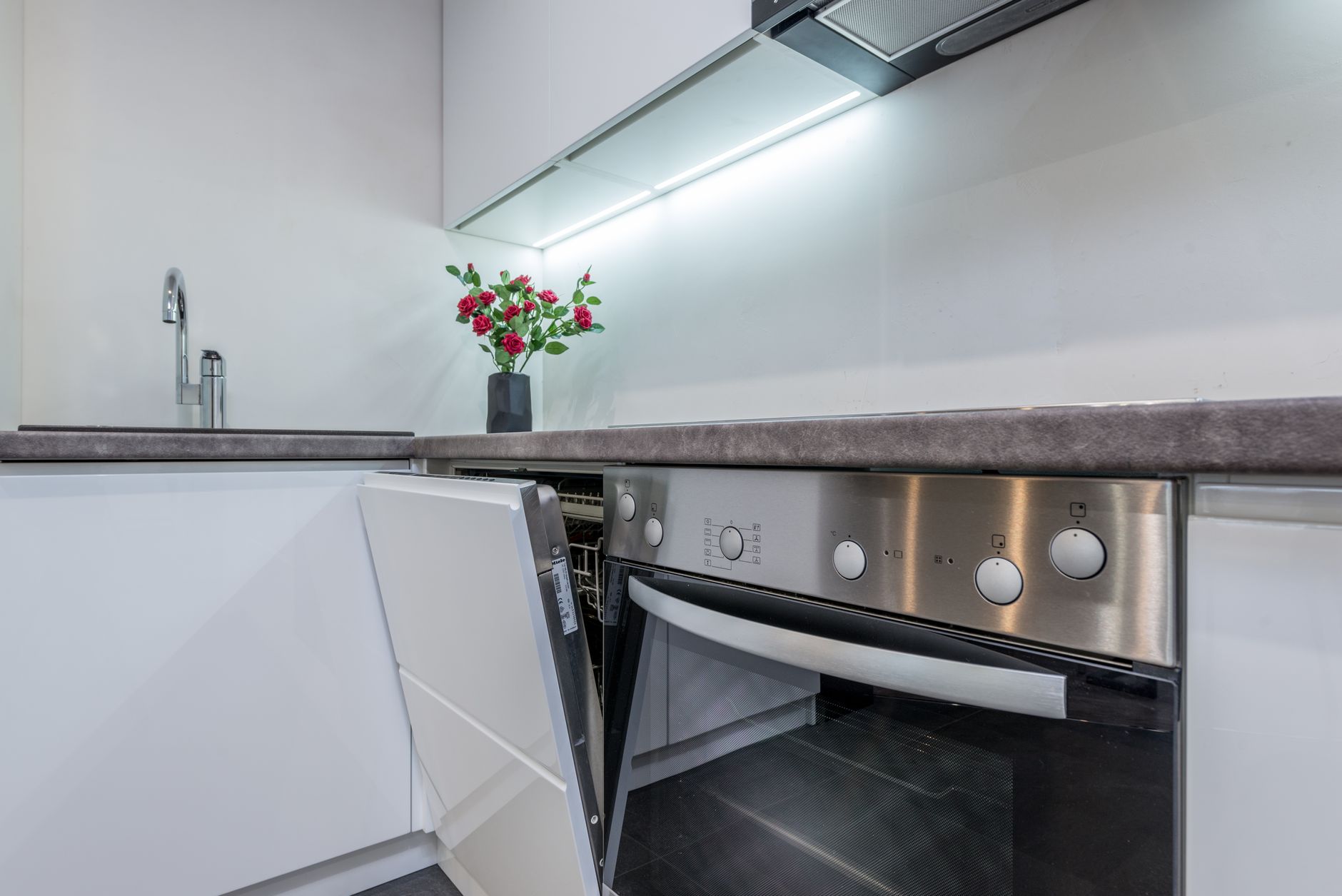 6 Large Kitchen Appliances You Can (and Should) Be Washing In the Dishwasher