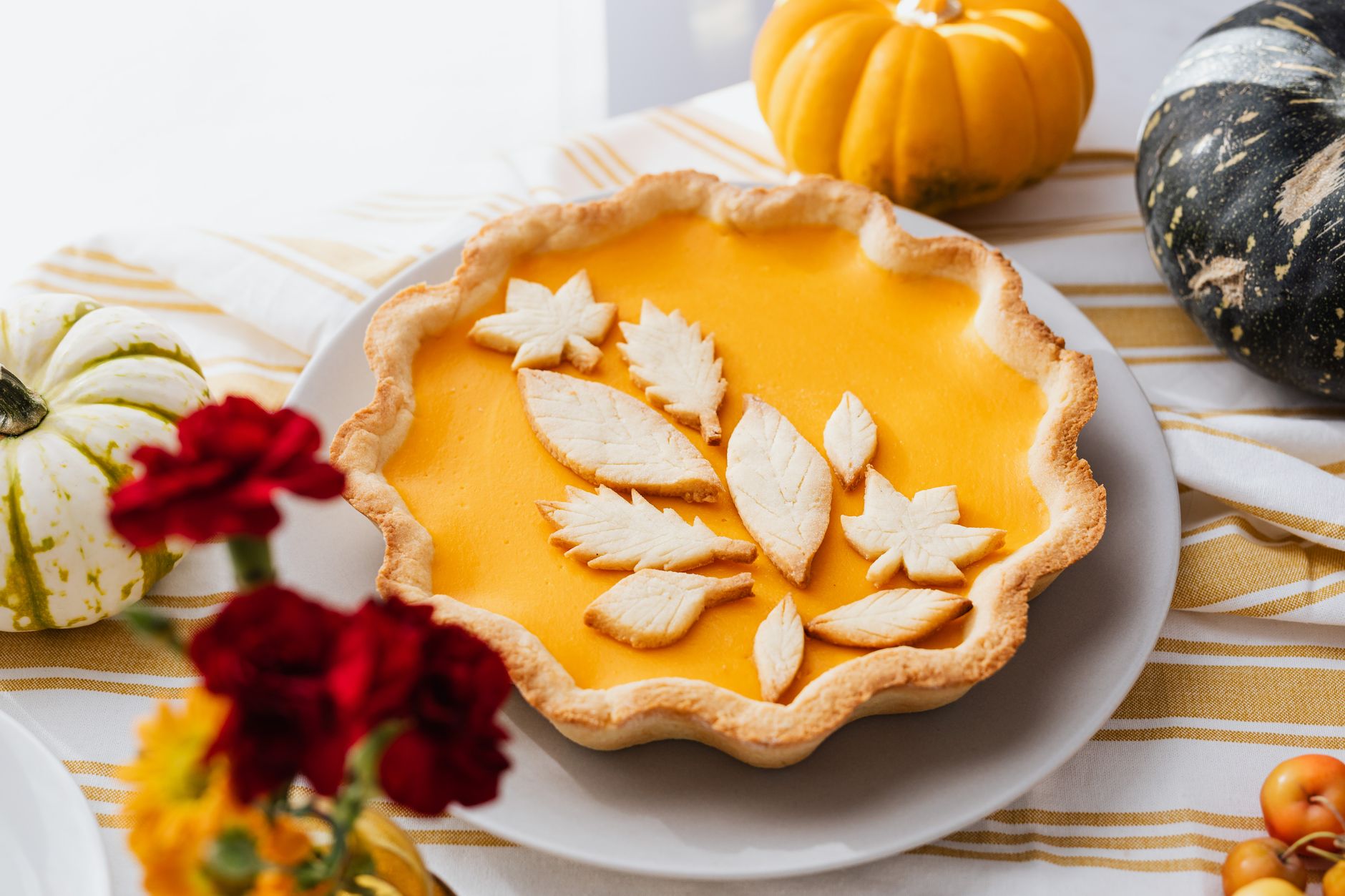 Pumpkin Cream Cake Recipe: Moist, Creamy & Comforting Dessert