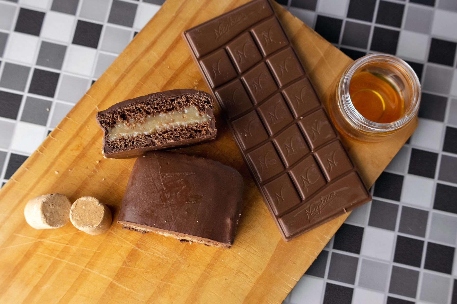 Semi-Homemade Chocolate and Caramel Shortbread Bars